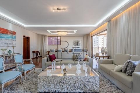Apartamento de 235 m², com 4 quartos e 3 suítes para venda ou locação no Cambuí