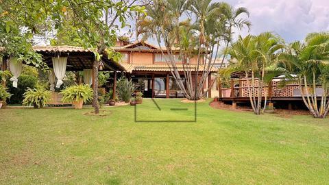 Casa à Venda no Palmeiras Hípica, com 4 quartos, 1.000m² terreno